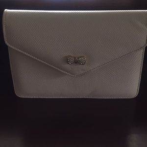 Ashneil vintage bag